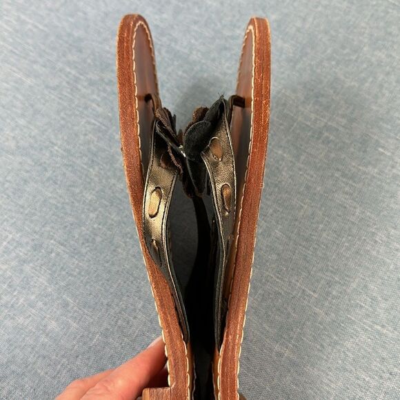 Bob Baker Brown Leather Floral Thong Sandals Size 10M - Picture 8 of 9